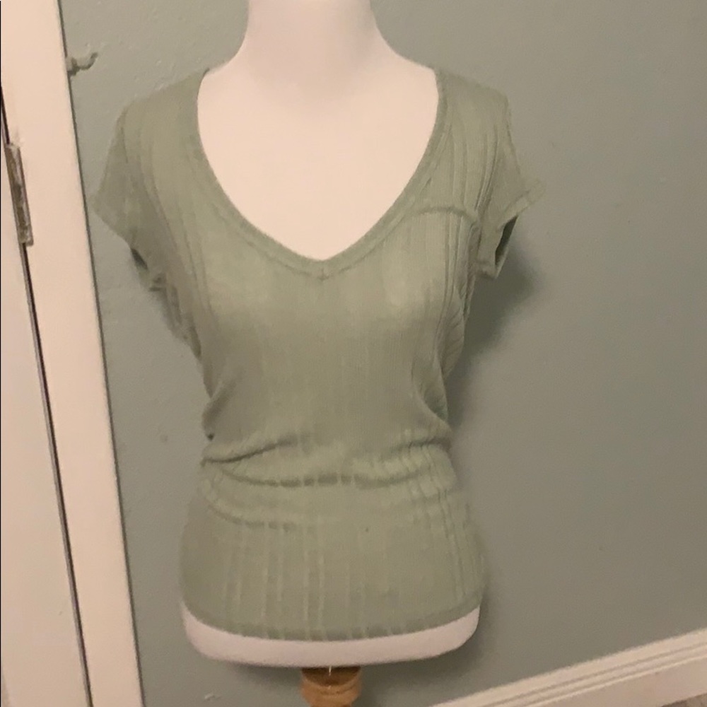 Tie back tee